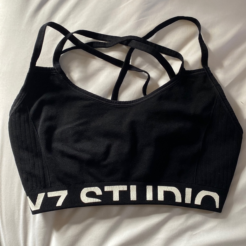 Y7 Studio Seamless Bra